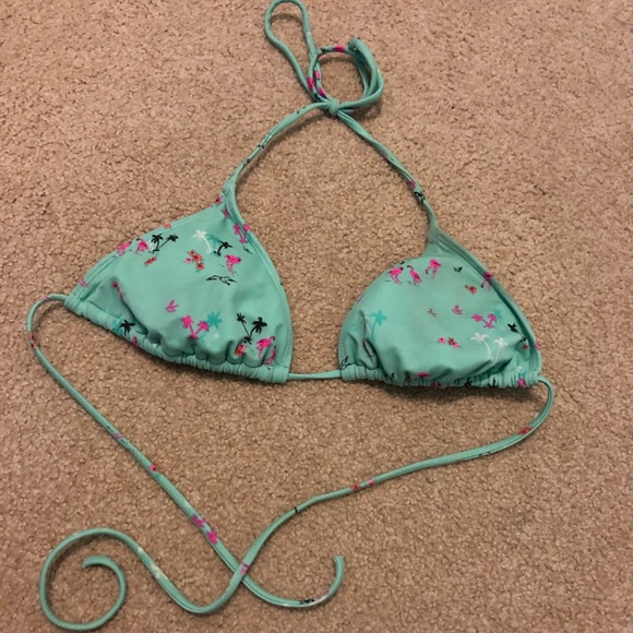 PacSun Other - 🔴(3/$12) Pacsun bikini top